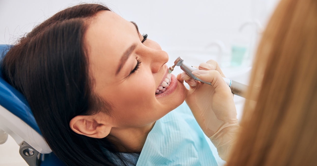 Scaling and polishing